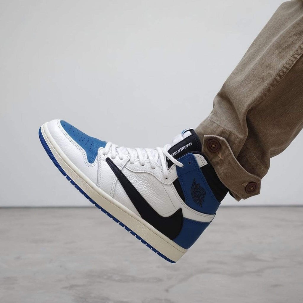 Fragment Design x Travis Scott x Air Jordan 1 Retro High Fragment Design x Travis Scott x Air Jordan 1 Retro High