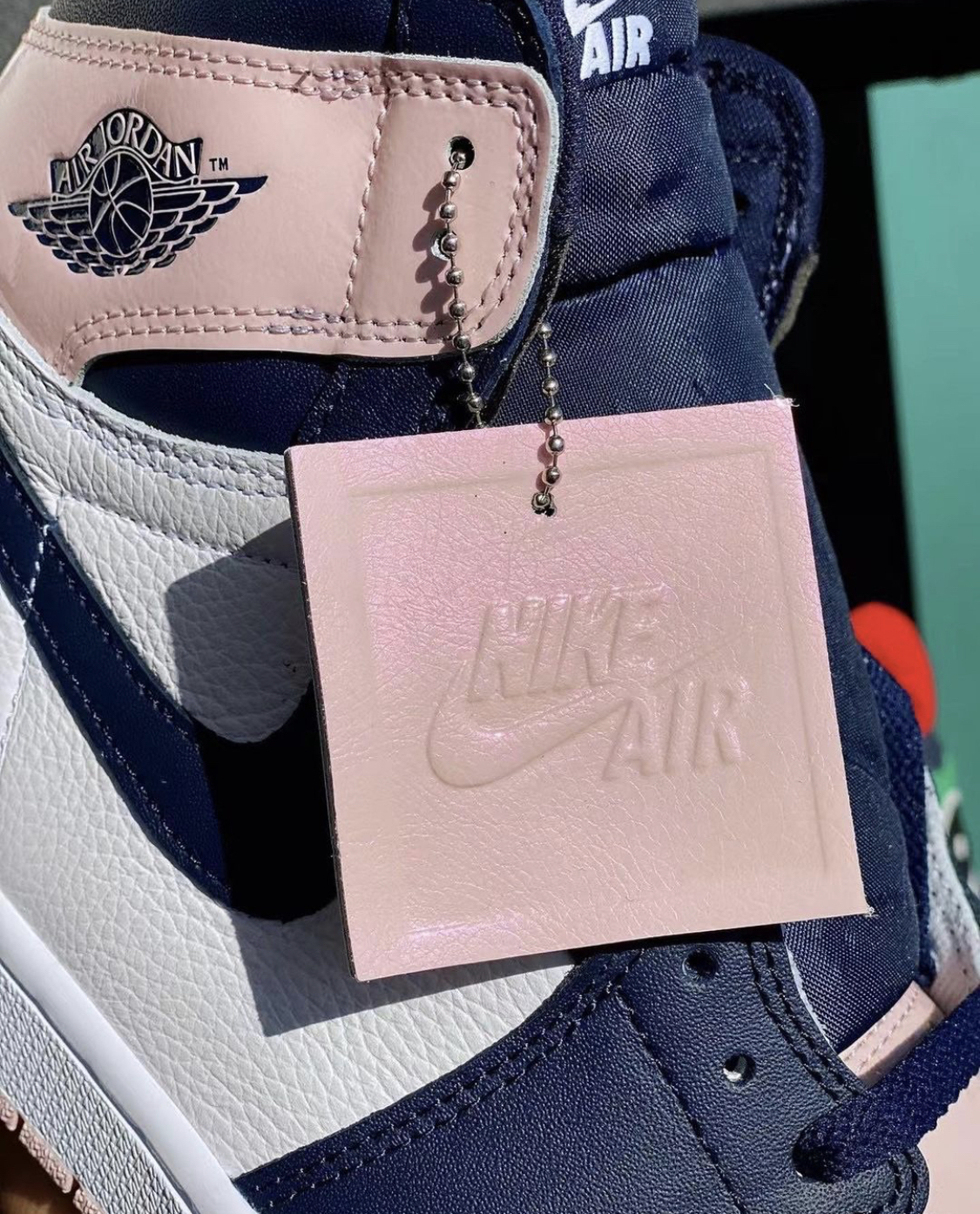 Air Jordan 1 High OG “Atmosphere” Bubble Gum Air Jordan 1 High OG “Atmosphere” Bubble Gum