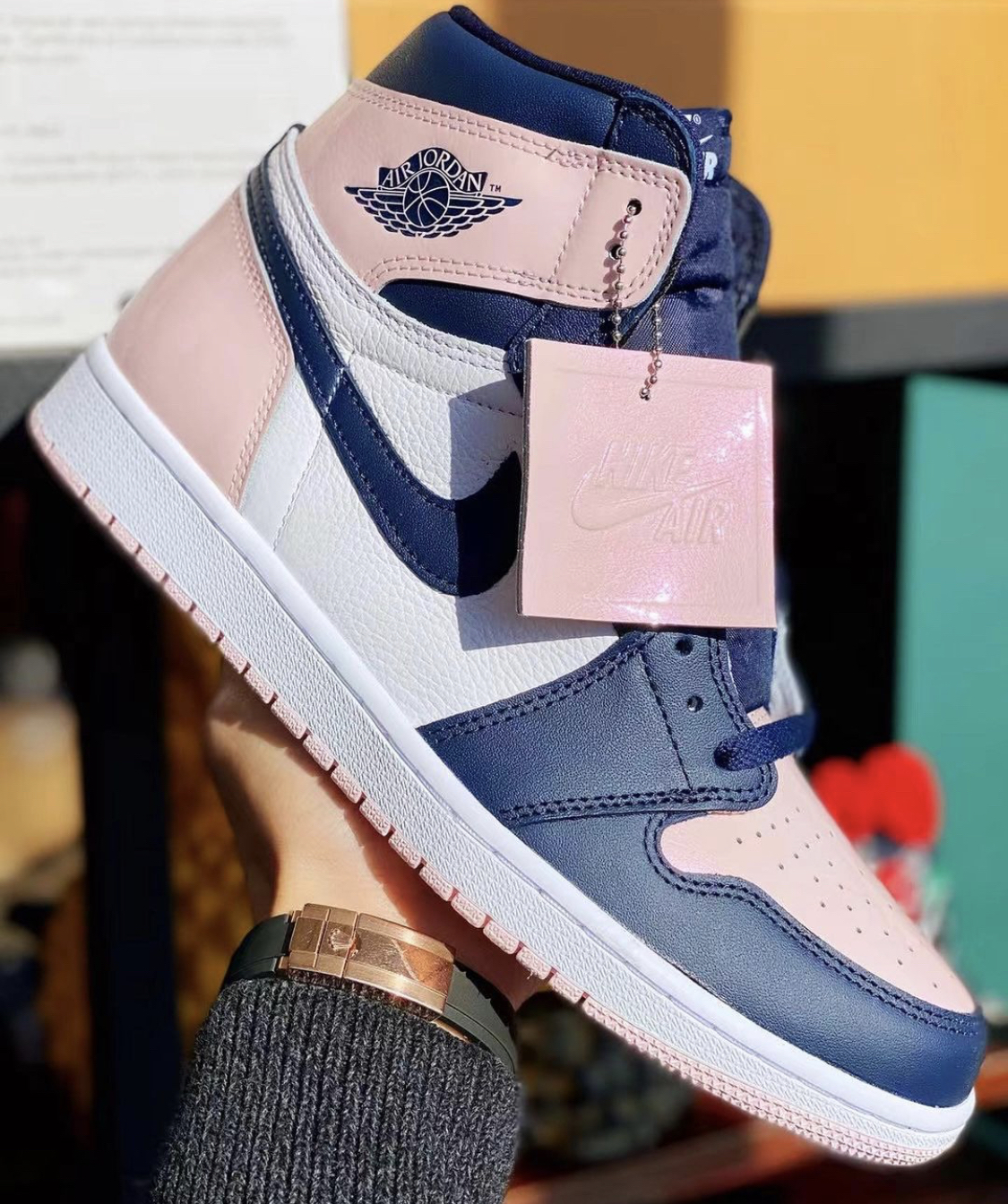 Air Jordan 1 High OG “Atmosphere” Bubble Gum Air Jordan 1 High OG “Atmosphere” Bubble Gum