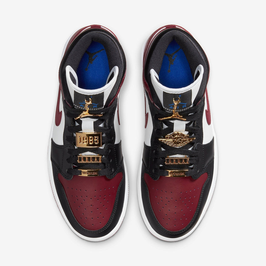 Air Jordan 1 Mid SE Gold Pendants Dark Beetroot WMNS Air Jordan 1 Mid SE Gold Pendants Dark Beetroot WMNS