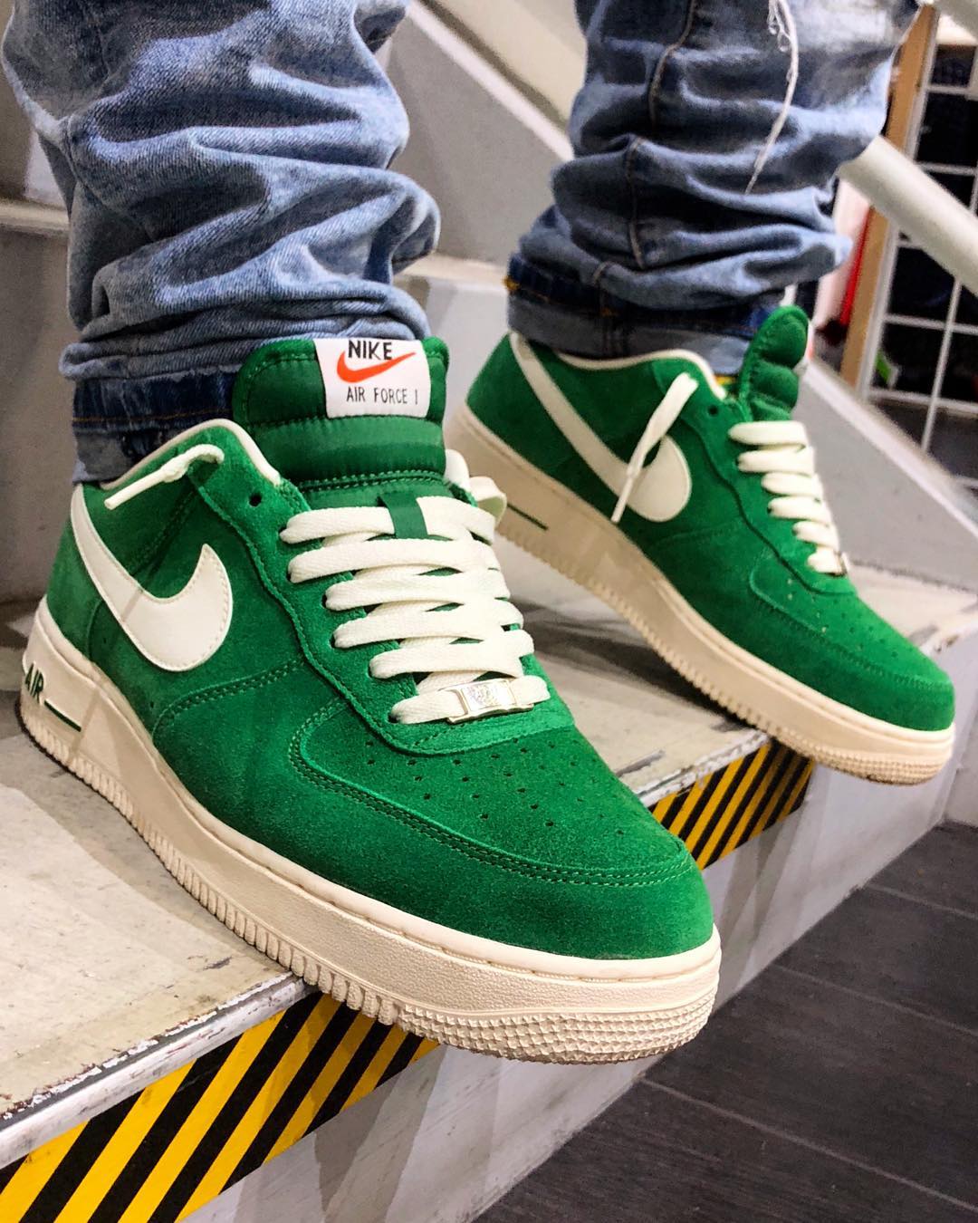 Air Force 1 ‘Blazer Pack’ Pine Green/Sail Air Force 1 ‘Blazer Pack’ Pine Green/Sail
